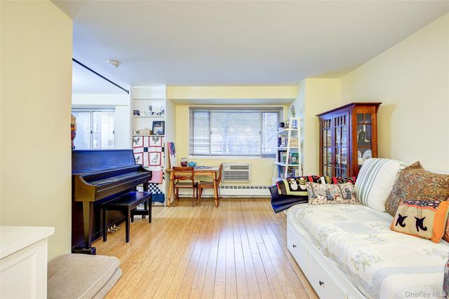 39-65 52nd Street 1A, Woodside, NY 11377