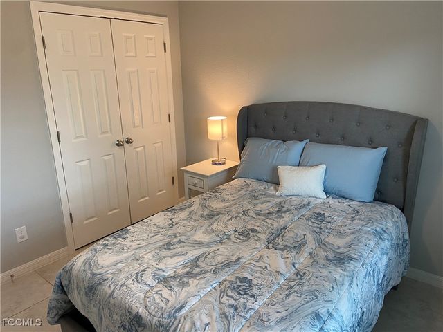 2837 NW 24th AVE, Cape Coral, FL 33993