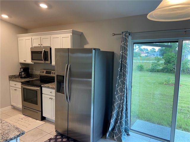 2837 NW 24th AVE, Cape Coral, FL 33993