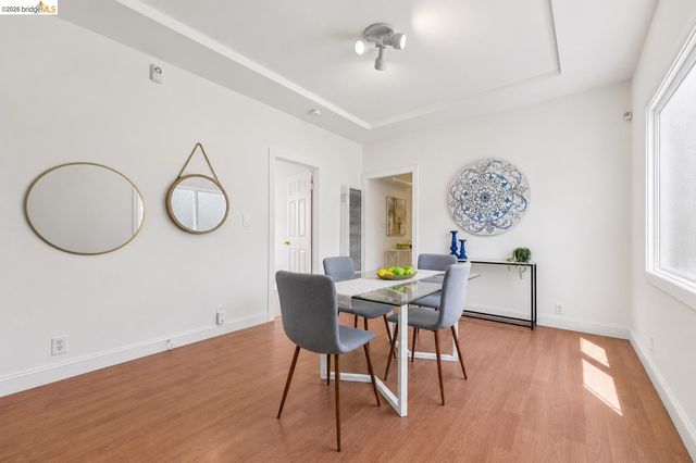 220 Marina Way, Richmond, CA 94801