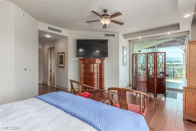 9101 Alta Drive 203, Las Vegas, NV 89145