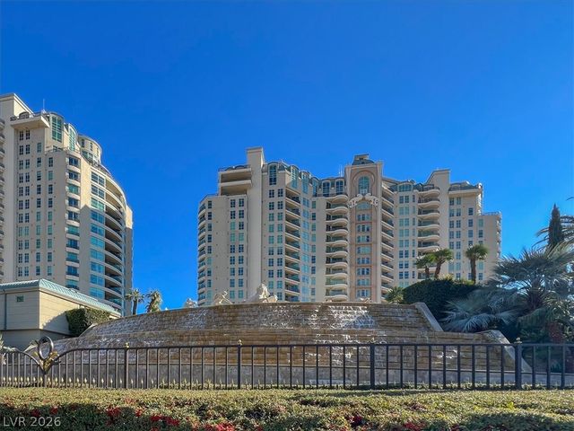 9101 Alta Drive 203, Las Vegas, NV 89145