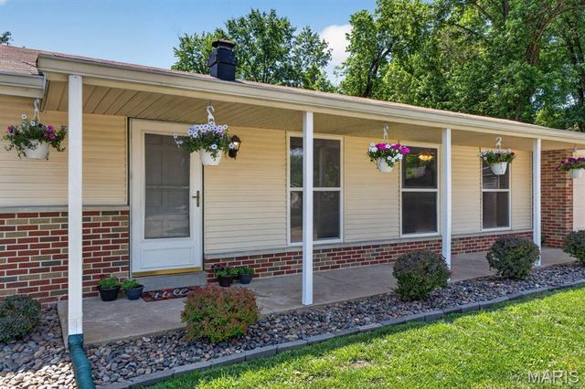 12700 Karenway, Unincorporated, MO 63146