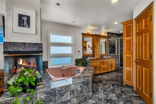 1613 Via Lazo, Palos Verdes Peninsula, CA 90274