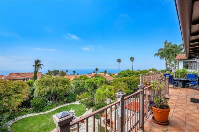 1613 Via Lazo, Palos Verdes Peninsula, CA 90274
