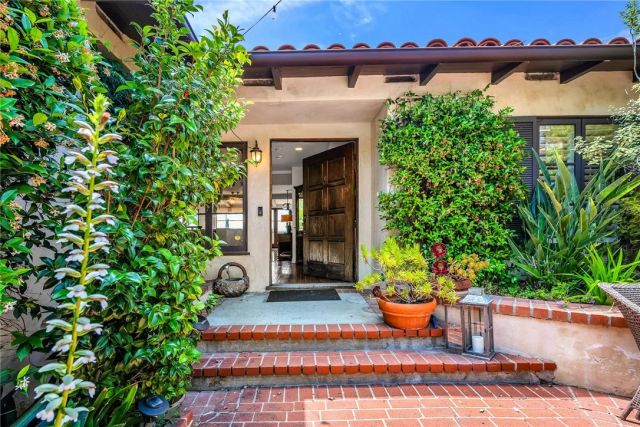 1613 Via Lazo, Palos Verdes Peninsula, CA 90274
