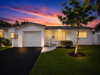 4827 NW 43RD Court, Lauderdale Lakes, FL 33319