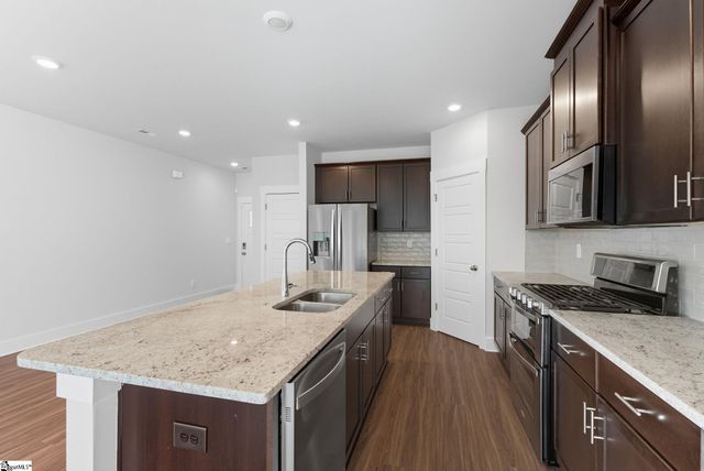 75 Galley Lane, Greenville, SC 29607