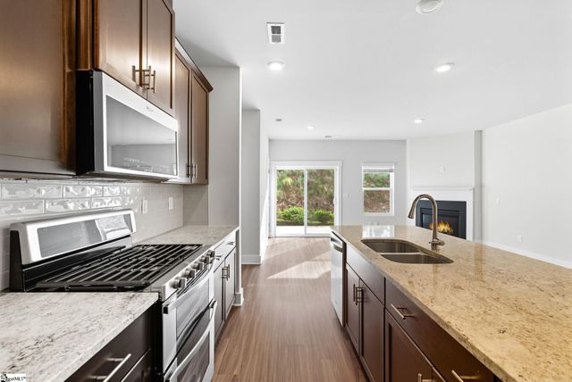 75 Galley Lane, Greenville, SC 29607