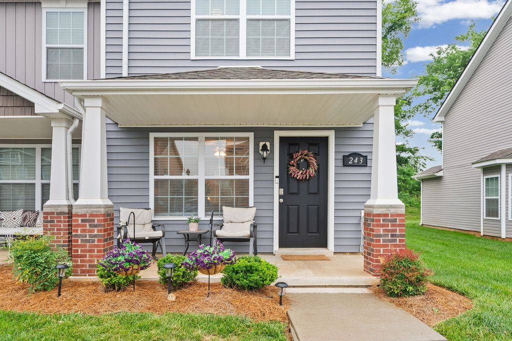 243 Alexander Blvd, Clarksville, TN 37040