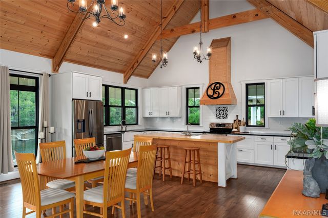 863 County Road 481 Road, Clanton, AL 35046