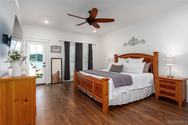 863 County Road 481 Road, Clanton, AL 35046