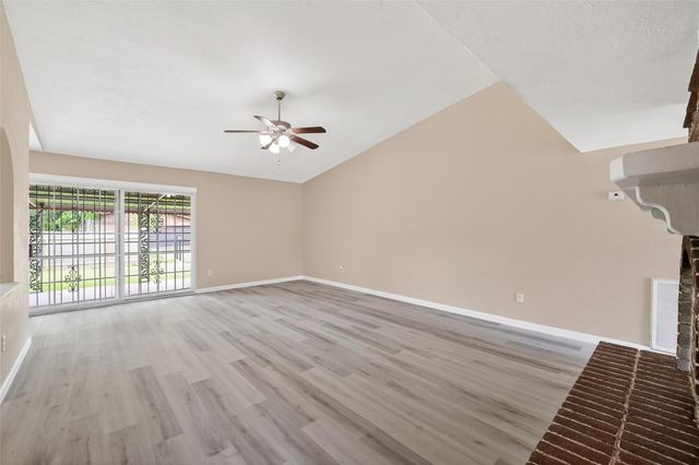 14650 Kemrock Drive, Houston, TX 77049