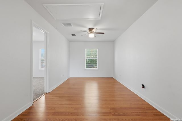 13106 VEGAS VW, San Antonio, TX 78233