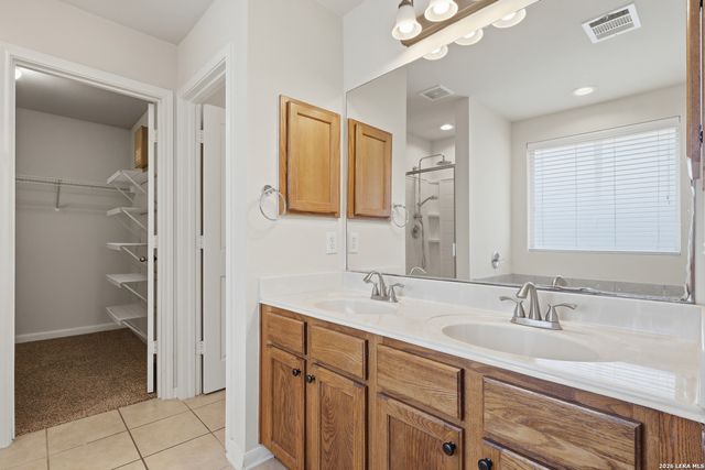 13106 VEGAS VW, San Antonio, TX 78233