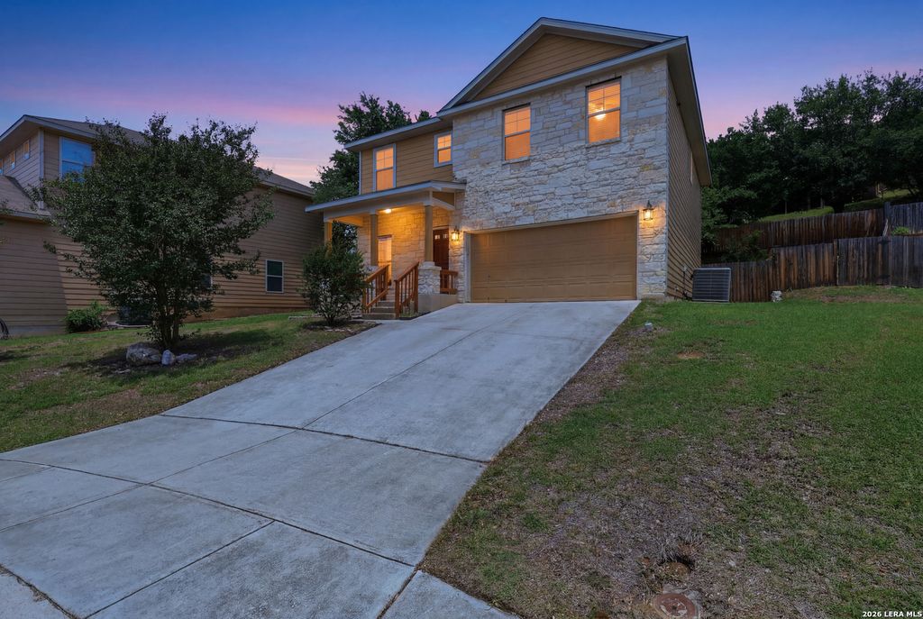 13106 VEGAS VW, San Antonio, TX 78233