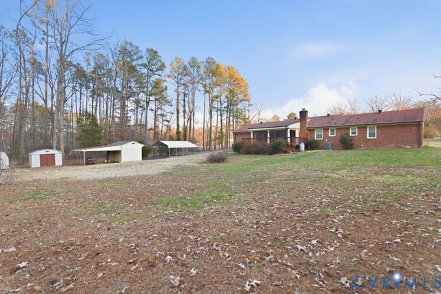 602 Dunkerry Ln, Sandston, VA 23150