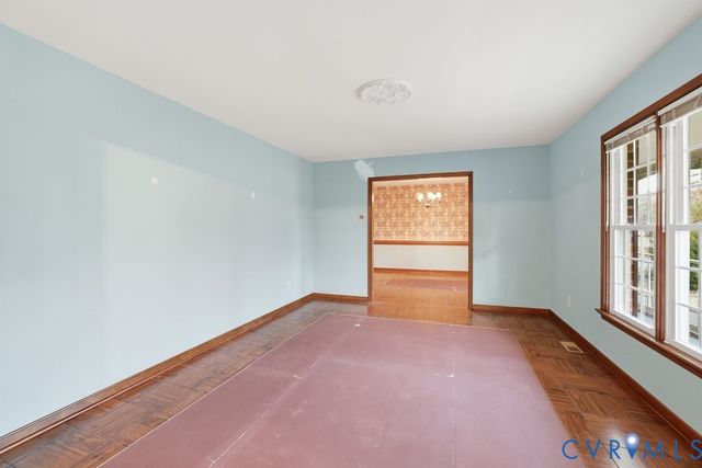 602 Dunkerry Ln, Sandston, VA 23150