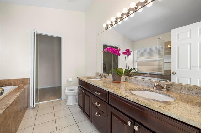 1240 VINETREE DRIVE, Brandon, FL 33510