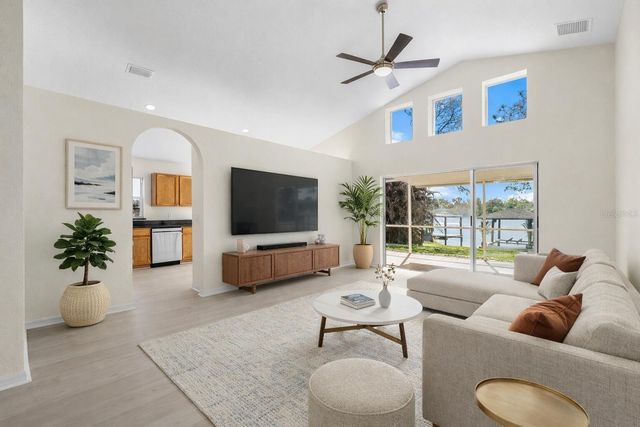 1240 VINETREE DRIVE, Brandon, FL 33510