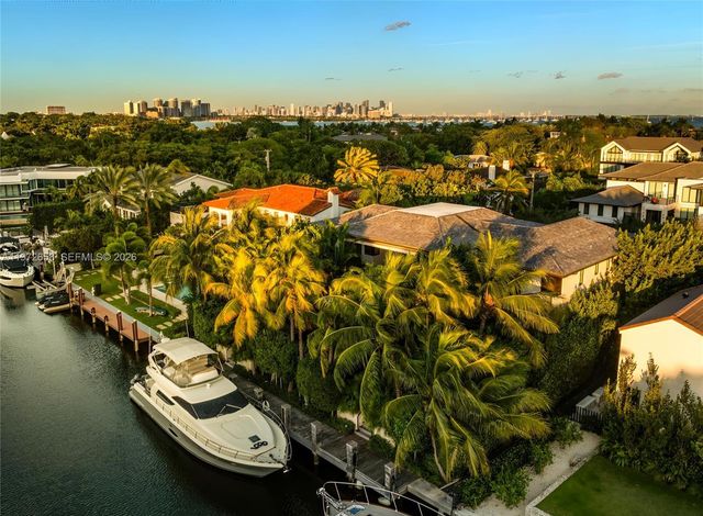 6850 Sunrise Ct, Coral Gables, FL 33133