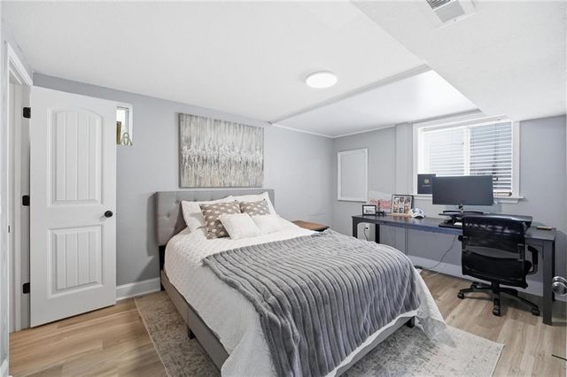 7624 Lamar Avenue, Prairie Village, KS 66208