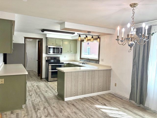 241 BUTTE DES MORTS DRIVE, Menasha, WI 54952