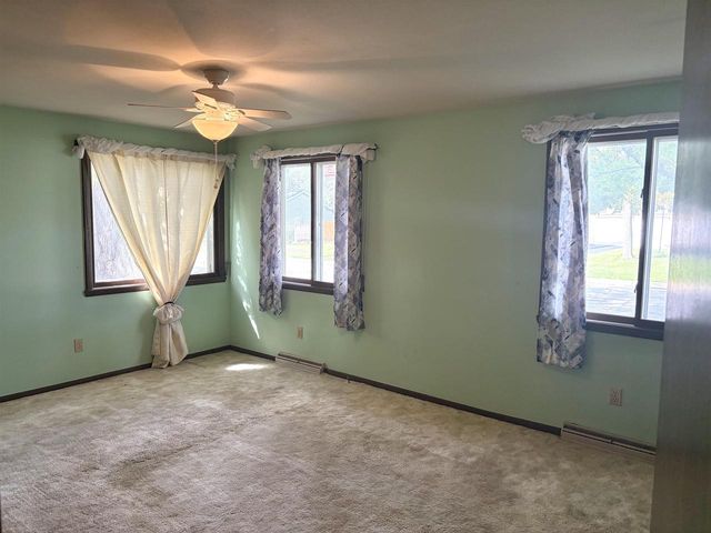 241 BUTTE DES MORTS DRIVE, Menasha, WI 54952