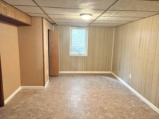 241 BUTTE DES MORTS DRIVE, Menasha, WI 54952