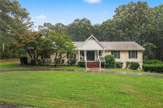 5256 Alexanders Lake Road SW, Stockbridge, GA 30281