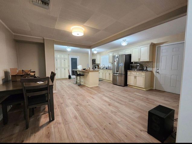 916 Francis Street, West Palm Beach, FL 33405