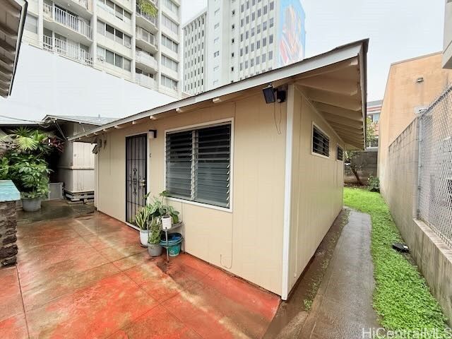 1119 Young Street, Honolulu, HI 96814
