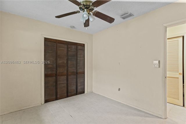 4899 NW 7th Dr, Plantation, FL 33317