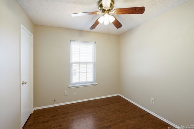 638 Hood, San Antonio, TX 78208