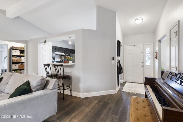 2933 BILOXI Trail, Middleburg, FL 32068