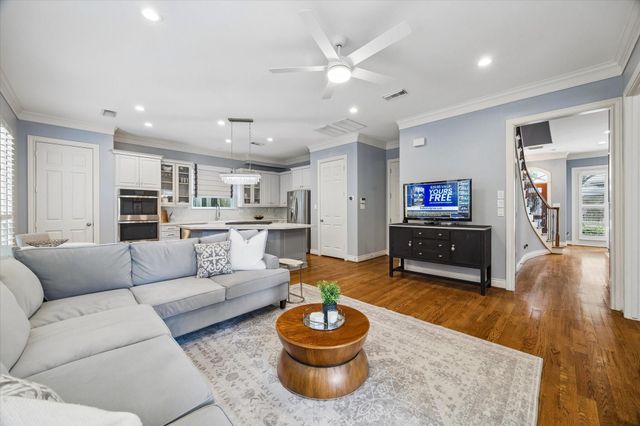 1419 W Hilshire Park Drive, Houston, TX 77055