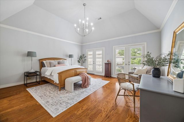 1419 W Hilshire Park Drive, Houston, TX 77055