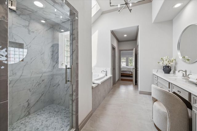 1419 W Hilshire Park Drive, Houston, TX 77055