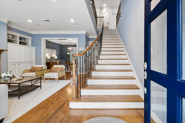 1419 W Hilshire Park Drive, Houston, TX 77055