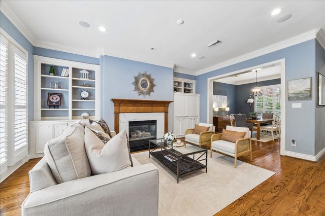 1419 W Hilshire Park Drive, Houston, TX 77055