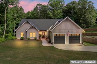 112 Bunting Ct, Monticello, GA 31064