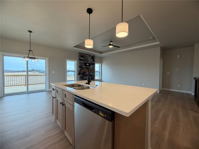 100 Kinsey Street, North Liberty, IA 52317