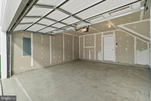 190 SOFT RUSH LN, La Plata, MD 20646