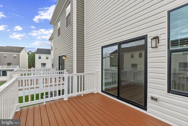 190 SOFT RUSH LN, La Plata, MD 20646