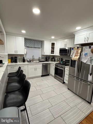 805 GRIFFITH ST, Philadelphia, PA 19111