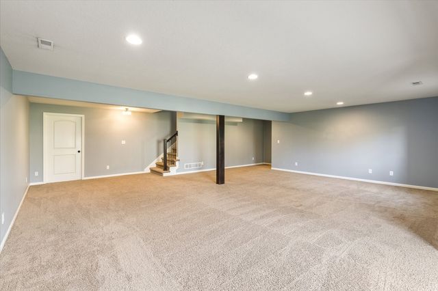 1344 90th Street, West Des Moines, IA 50266