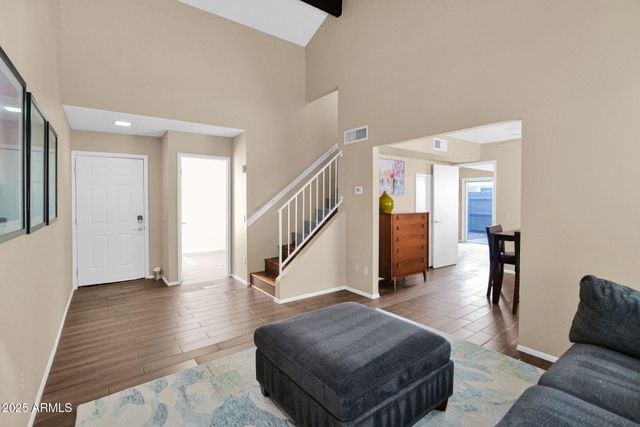 15201 N 25TH Drive 11, Phoenix, AZ 85023