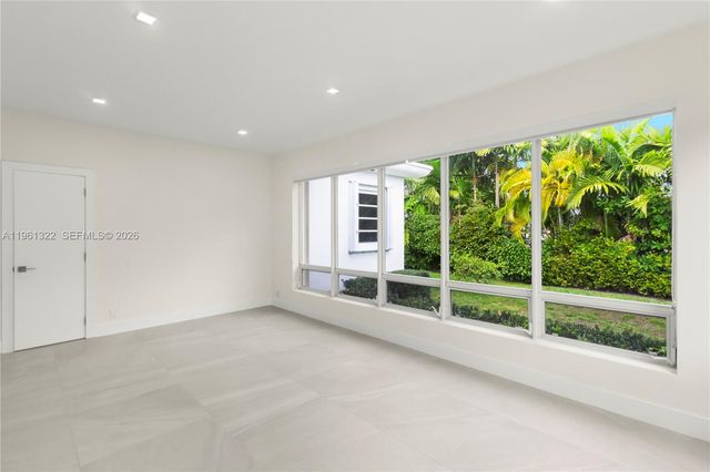 1261 98th St, Bay Harbor Islands, FL 33154