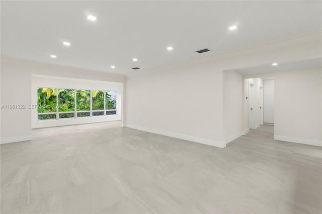 1261 98th St, Bay Harbor Islands, FL 33154