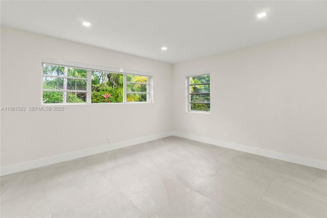 1261 98th St, Bay Harbor Islands, FL 33154